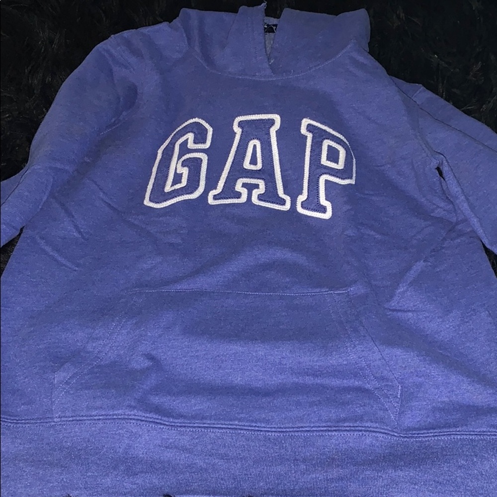 Light purple gap sweater